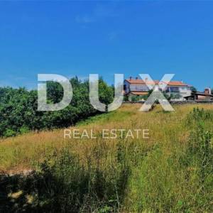 ISTRA, BUZET, OKOLICA - Građevinsko zemljište 2892 m2 u mirnom naselju