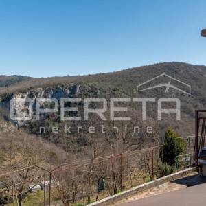 ISTRA, BUZET - Samostoječa kuća sa tri stana