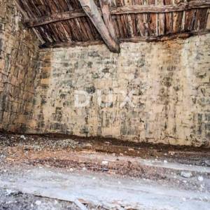ISTRA, BUZET-Stara istarska kamena kuća u slikovitom istarskom selu 