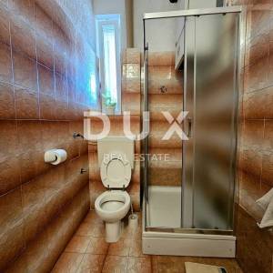 ISTRA, CENTAR, PULA - 3SS+DB stan na prvome katu