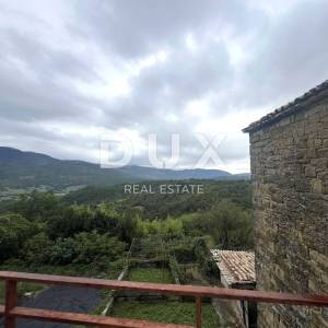 ISTRA, CEROVLJE - Istarska kamena kuća s predivnim pogledom