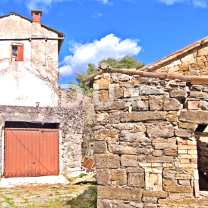 ISTRA, CEROVLJE - Kamena kuća s panoramskim pogledom