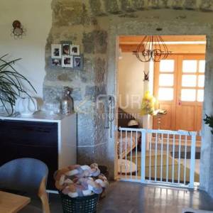 Istra, Cerovlje - okolica, imanje od 3.369m2 - dvije kamene kuće 