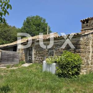 ISTRA, CEROVLJE, OKOLICA - Jedinstvena prilika na tržištu! Selo na osami od 20ha