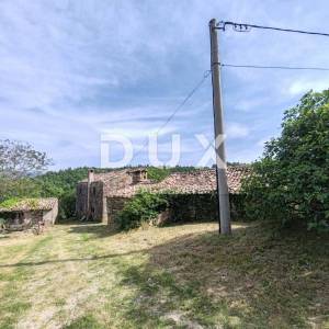 ISTRA, CEROVLJE, OKOLICA - Jedinstvena prilika na tržištu! Selo na osami od 20ha