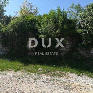ISTRA, DUGA LUKA- Ruševina udaljena 300m od mora