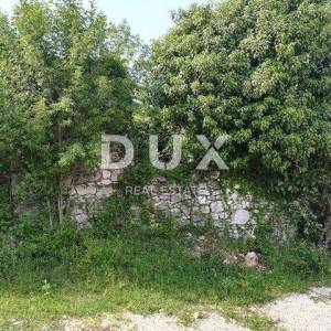 ISTRA, DUGA LUKA- Ruševina udaljena 300m od mora