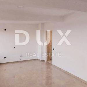 ISTRA, DUGA UVALA - Penthouse s pogledom na uvalu