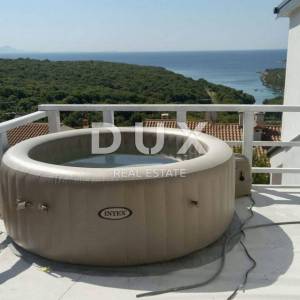 ISTRA, DUGA UVALA - Penthouse s pogledom na uvalu