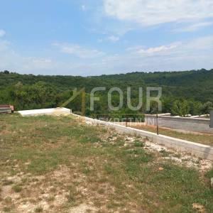 Istra, Duga Uvala, poljoprivredno zemljište od 420m2