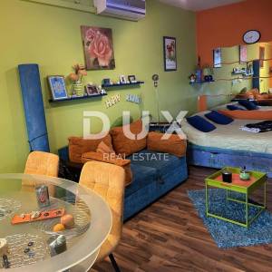 ISTRA, DUGA UVALA - Studio apartman s predivnom terasom - POGLED NA MORE!!