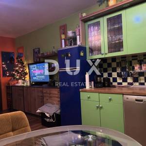 ISTRA, DUGA UVALA - Studio apartman s predivnom terasom - POGLED NA MORE!!