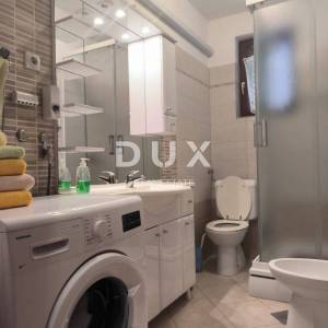 ISTRA, FAŽANA Apartmanska kuća s pogledom na more i Brijune!
