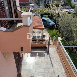 ISTRA, FAŽANA Apartmanska kuća s pogledom na more i Brijune!