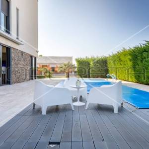 Istra, Fažana, ekskluzivna vila sa pogledom na more, 120 m od plaže