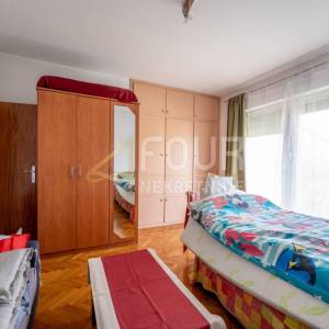 Istra, Fažana, Valbandon, samostojeća kuća s bazenom