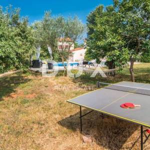 ISTRA, FILIPANA - Romantična autohtona istarska kamena vila