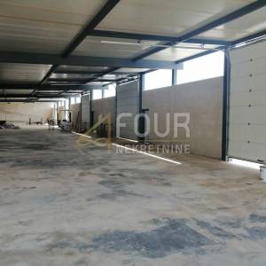 Istra, Galižana, 3 hale + 2 objekta, parcela od 14.015m2