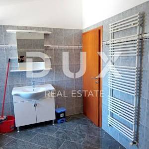 ISTRA, GALIŽANA - Apartmanska kuća s velikom okućnicom