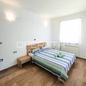 Istra, Galižana, apartmanska kuća + građevinsko zemljište, pogled na more