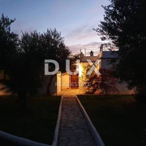 ISTRA, GALIŽANA- Jedinstvena rustikalna kuća sa pogledom na Brijunsko otočje!