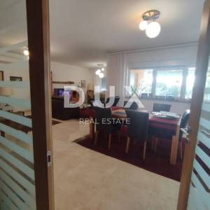 ISTRA, GALIŽANA - Kuća s predivnom okućnicom i bazenom