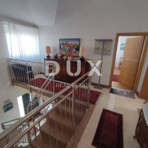 ISTRA, GALIŽANA - Kuća s predivnom okućnicom i bazenom