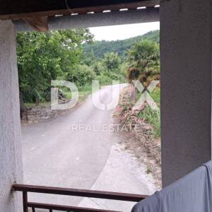 ISTRA, GRIMALDA - Kamena kuća u mirnom naselju