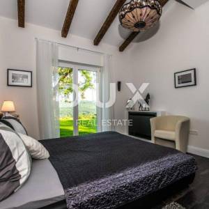 ISTRA, GROŽNJAN - Luksuzna vila na osami