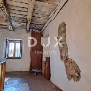 ISTRA, GROŽNJAN, OKOLICA - starina za adaptaciju na odličnoj lokaciji