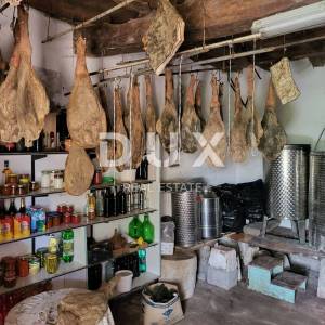 ISTRA, GROŽNJAN - Samostojeća kuća na mirnoj lokaciji