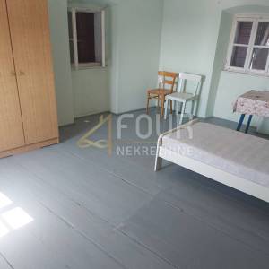 ISTRA - GROŽNJAN - Starina u samoj jezgri grada