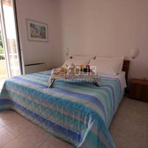 Istra, hotel 50m od mora, izvrsna investicija!