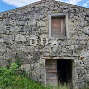 ISTRA, HUM - Kamena starina za adaptaciju