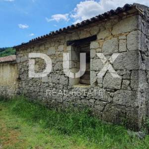 ISTRA, HUM - Kamena starina za adaptaciju