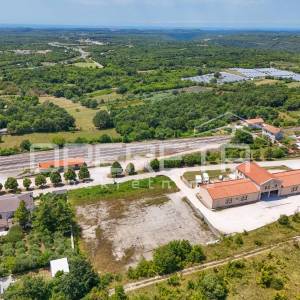 ISTRA, KANFANAR - Građevinsko zemljište za izgradnju kuće