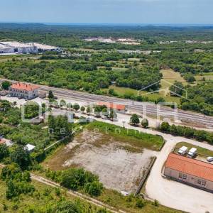 ISTRA, KANFANAR - Građevinsko zemljište za izgradnju kuće