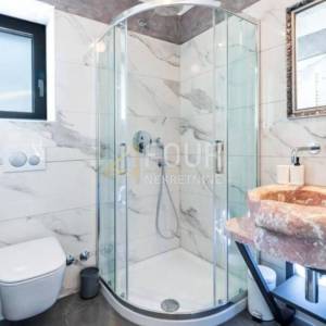 Istra, Kanfanar, luksuzna kamena villa s bazenom