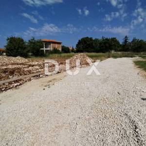 ISTRA, KANFANAR- Moderna kuća 195 m2 sa bazenom u izgradnji!