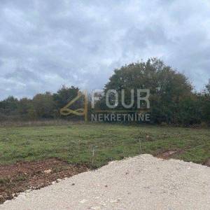 Istra, Kanfanar - okolica, građevinsko zemljište 480m2