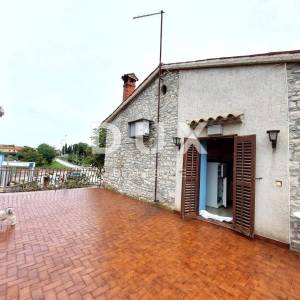 ISTRA, KANFANAR - Stoljetna kamena ljepotica s dva stana u centru