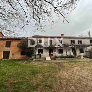 ISTRA, KAŠTEL - Kamena kuća s potencijalom