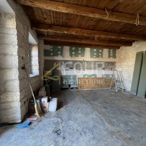 Istra, Kaštelir, vila s bazenom i saunom