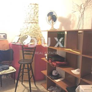 ISTRA, KAVRAN Kuća s apartanom, dvorištem i garažom - BLIZINA MORA!!