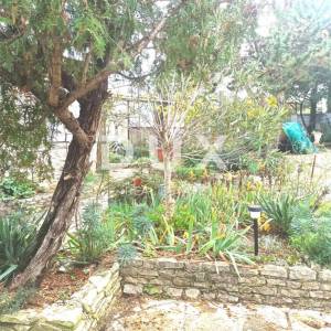 ISTRA, KAVRAN Kuća s apartanom, dvorištem i garažom - BLIZINA MORA!!