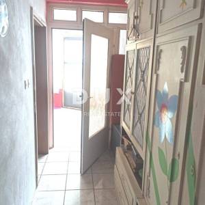 ISTRA, KAVRAN Kuća s apartanom, dvorištem i garažom - BLIZINA MORA!!