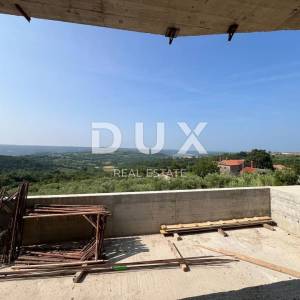 ISTRA, KRASICA - moderna samostojeća vila s bazenom s panoramskim pogledom i garažom