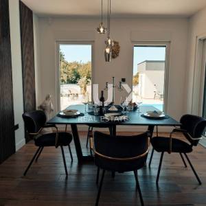 ISTRA, KRNICA - Moderna niskoenergetska vila okružena prirodom