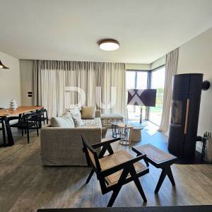 ISTRA, KRNICA - Moderna vila na mirnoj lokaciji nadomak plaža