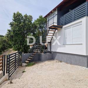 ISTRA, KRNICA - Samostojeća kuća 200m od mora